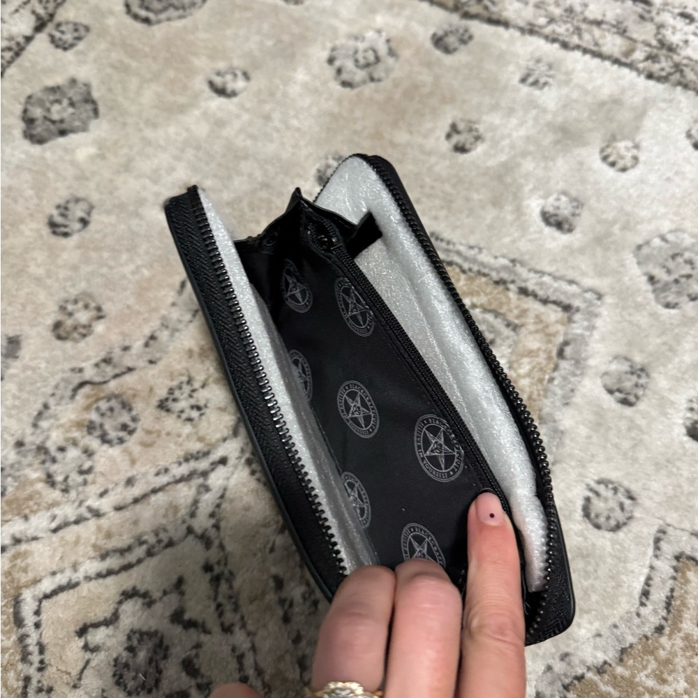 Black Craft Sinner wallet or clutch - Picture 4 of 5